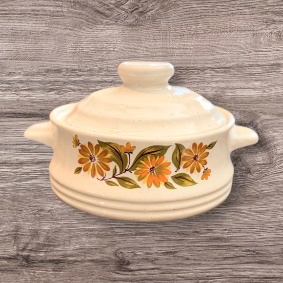 Vintage Other - Vintage Capri Bake Serve'n Store Stoneware
